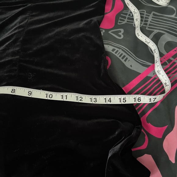 Betsey Johnson crushed velvet black jumpsuit L large - Picture 4 of 6